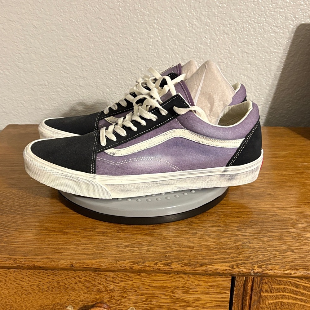 Vans Men's Black and Lavender Sneakers